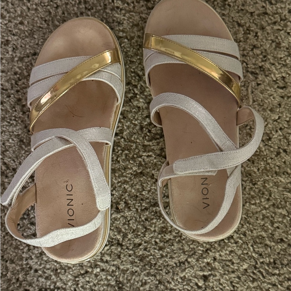 Vionic White and Gold Strappy Sandals